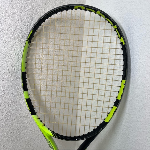 Babolat Aero Junior 26 Tennis Racquet Grey and Yellow - Picture 9 of 11
